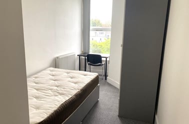 10 Lisson Grove, Mutley, Plymouth - Image 3